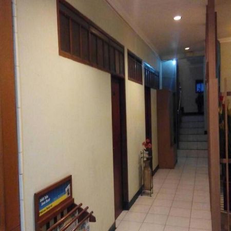 西悍佩拉斯1酒店 万隆 外观 照片